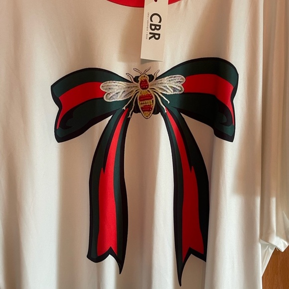 CBR CHIC/BOUTIQUE/ROSE White Top with Red and Black Bow w/ bee Design size XL - Picture 3 of 8